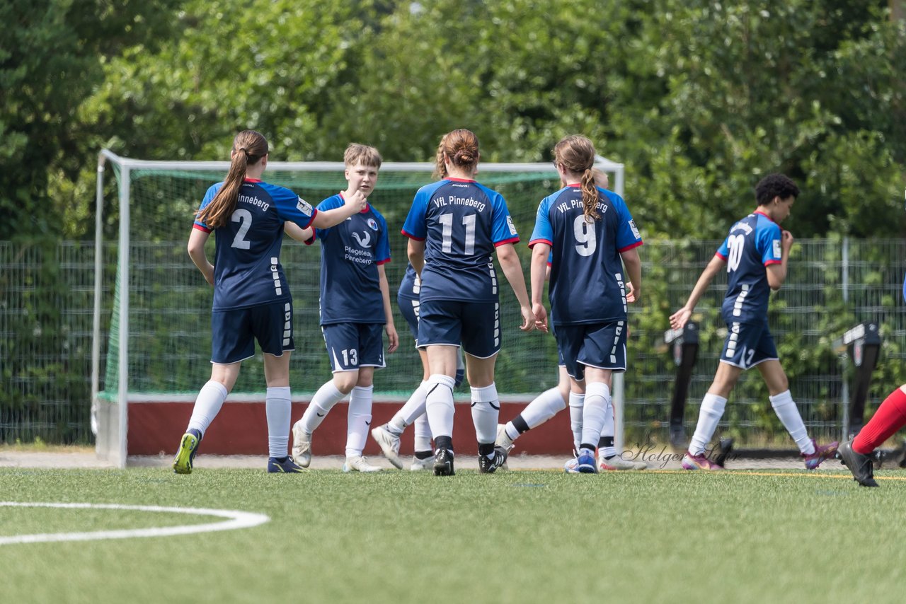 Bild 61 - wBJ Holsatia Elmshorn - VfL Pinneberg : Ergebnis: 1:4